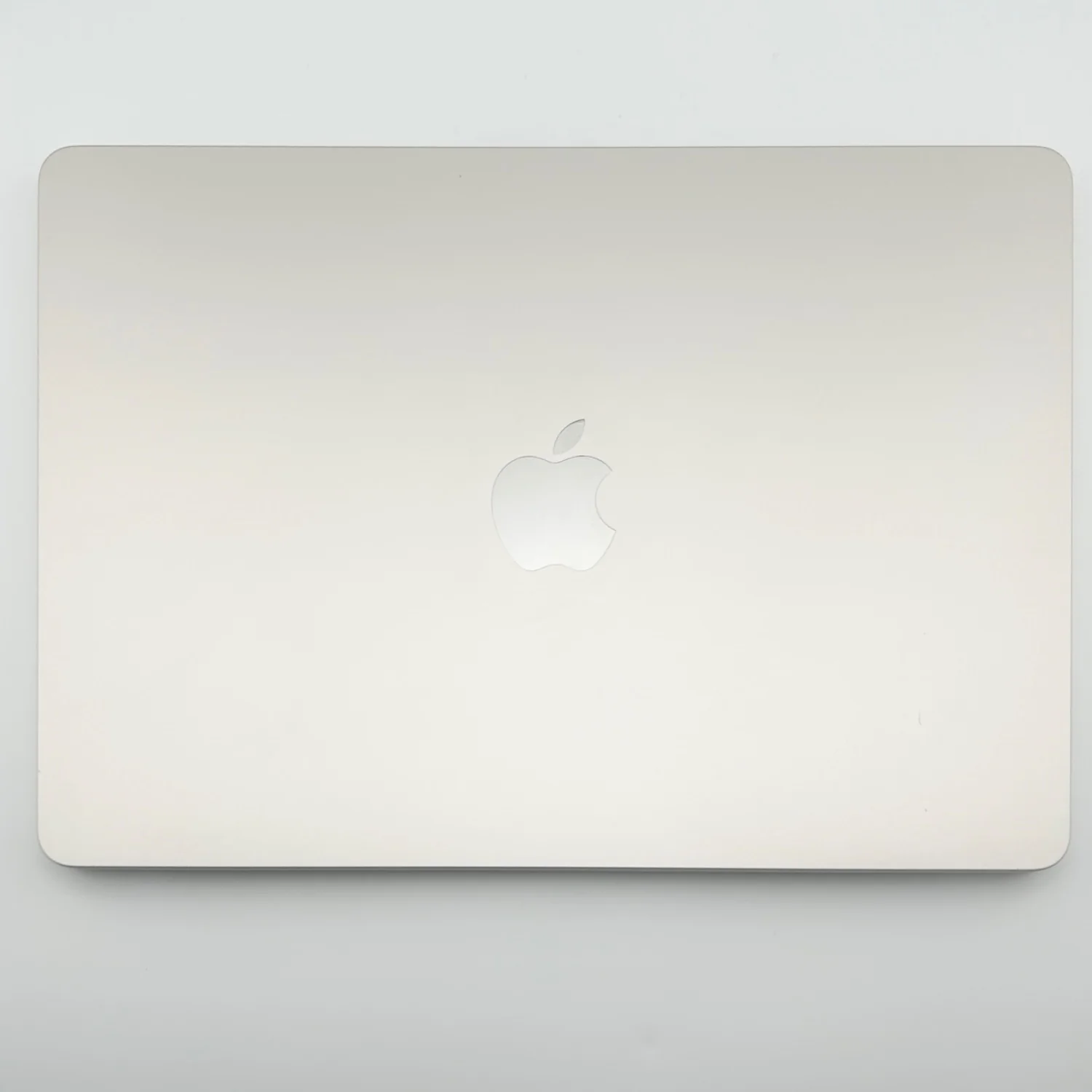 2022 Apple MacBook Air 13.6" M2 8C GPU 3.5GHz 8GB RAM 256GB SSD MLY13LL/A - Image 4