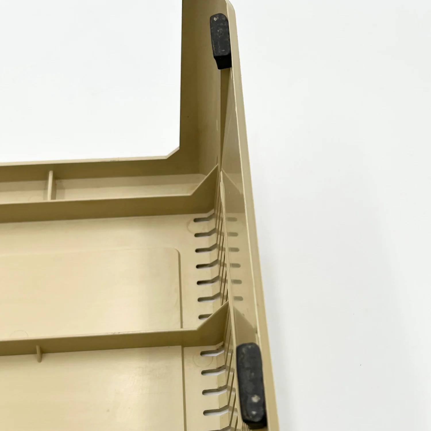 Apple II Stand for Monitor III 815-0540 REV. A - Image 9