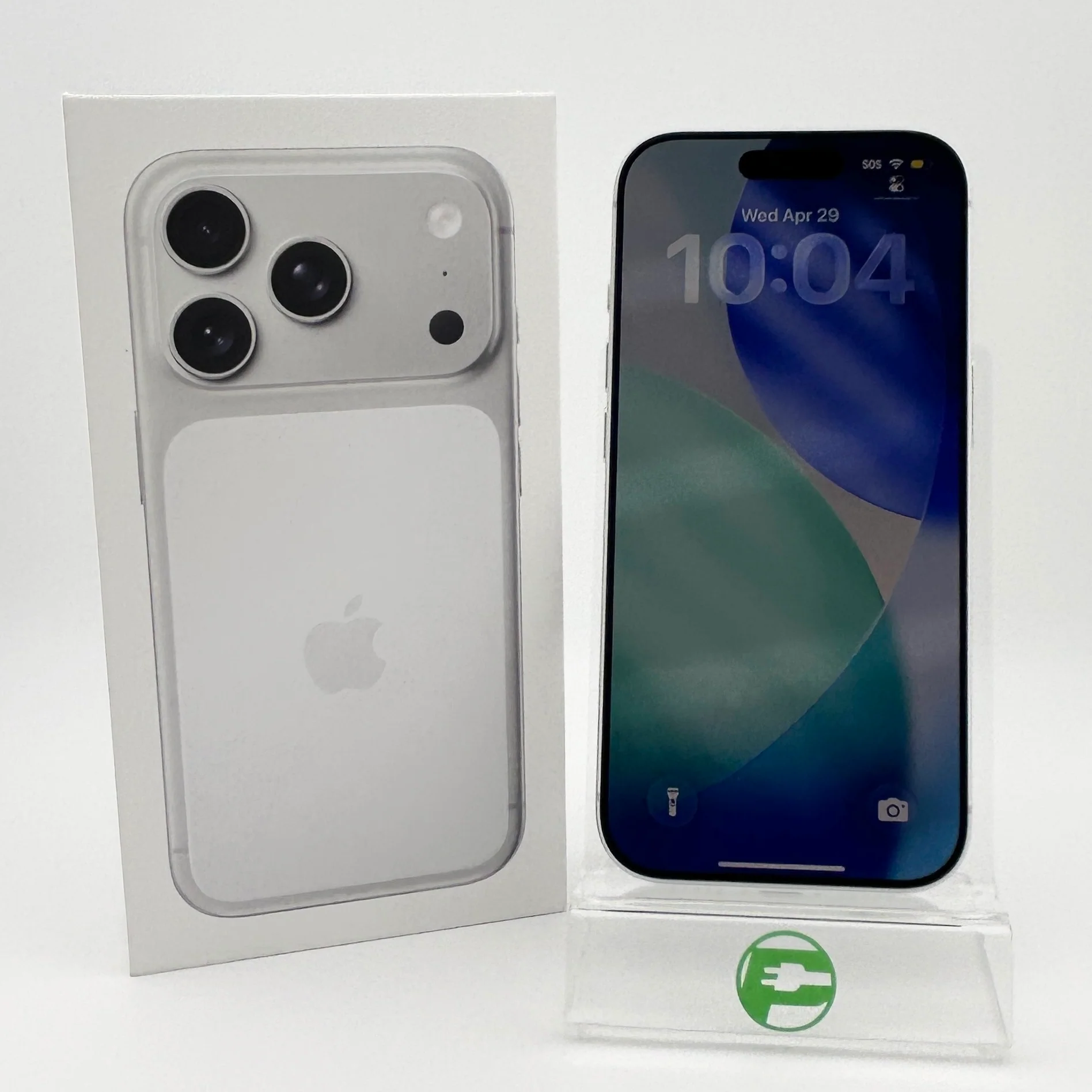 Factory Unlocked Apple iPhone 17 Pro 512GB Silver MG7N4LL/A - Image 12