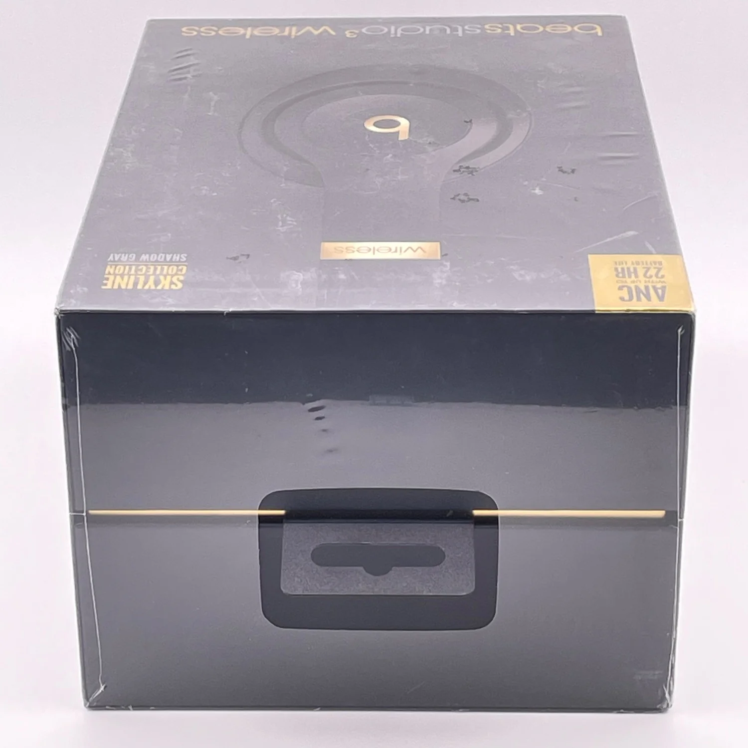 New Beats Studio3 Wireless Over-Ear Bluetooth Headphones Skyline Collection - Image 5