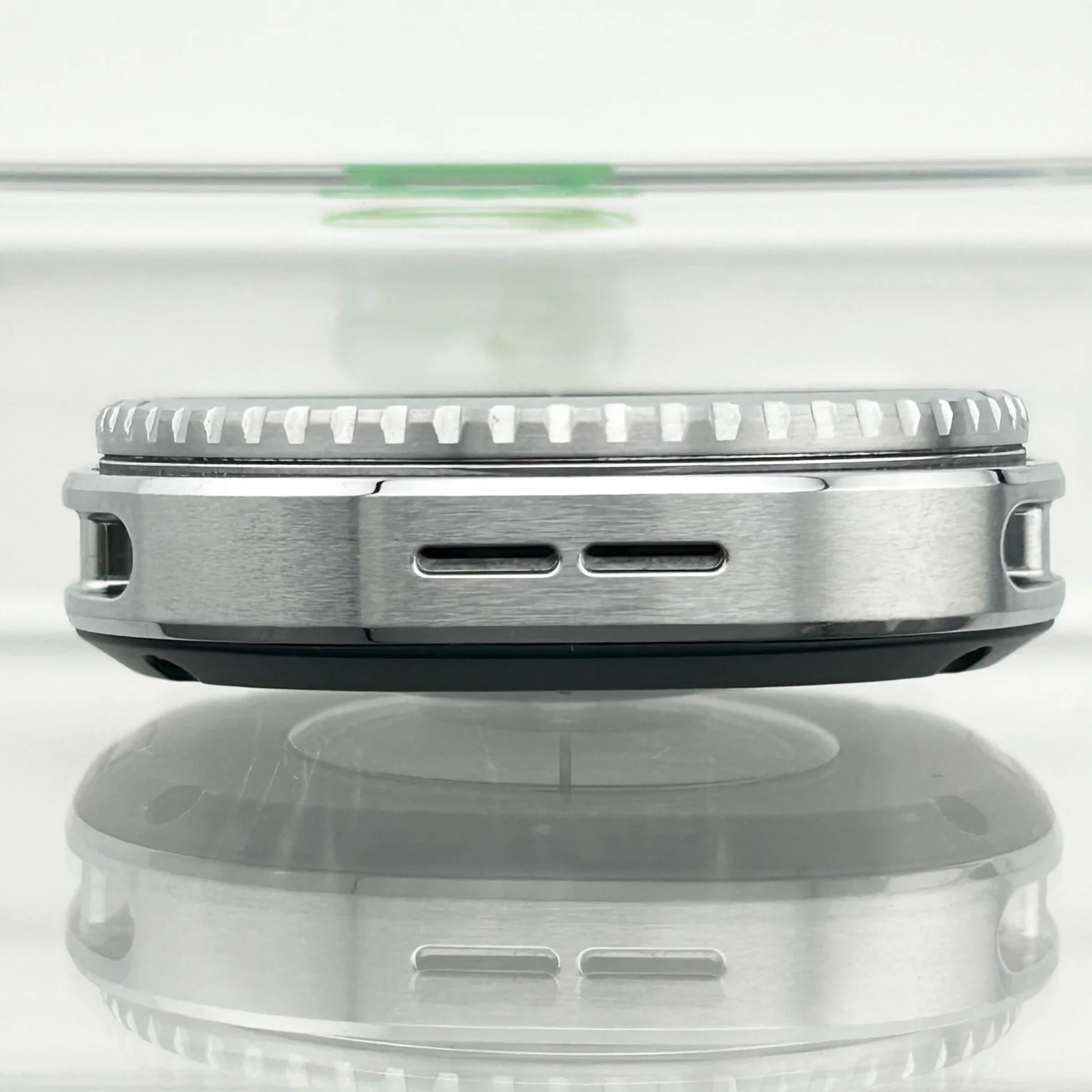 WiFi Only Samsung Galaxy Watch8 Classic Stainless Steel Smartwatch SM-L500 - Image 10